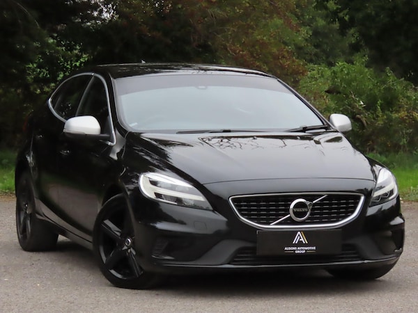 Used Volvo V40 2017 for sale - 76283413: Photo 4