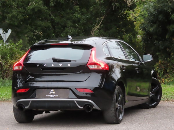 Used Volvo V40 2017 for sale - 76283413: Photo 5