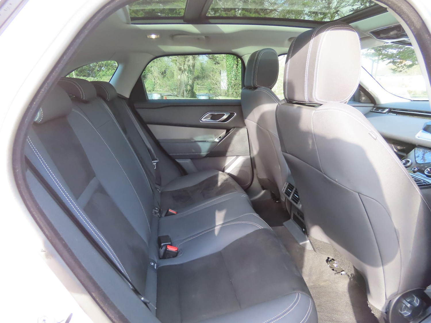 Used Land Rover Range Rover Velar 2018 for sale - 77315312: Photo 10