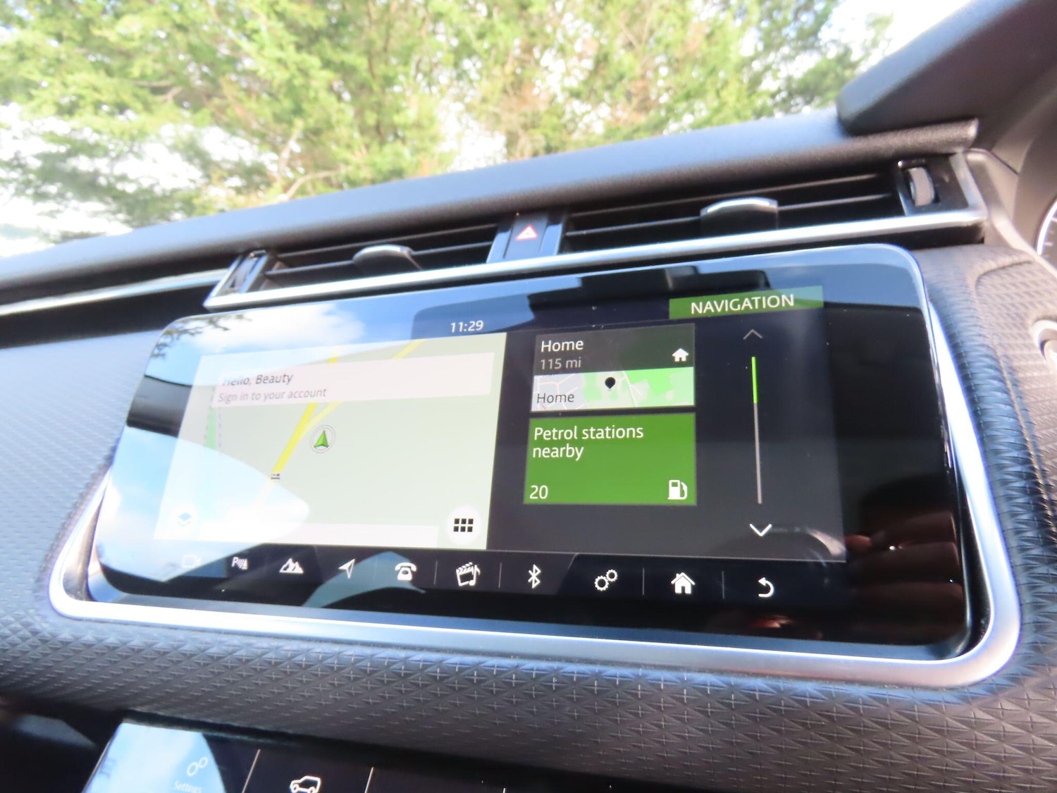 Used Land Rover Range Rover Velar 2018 for sale - 77315312: Photo 12