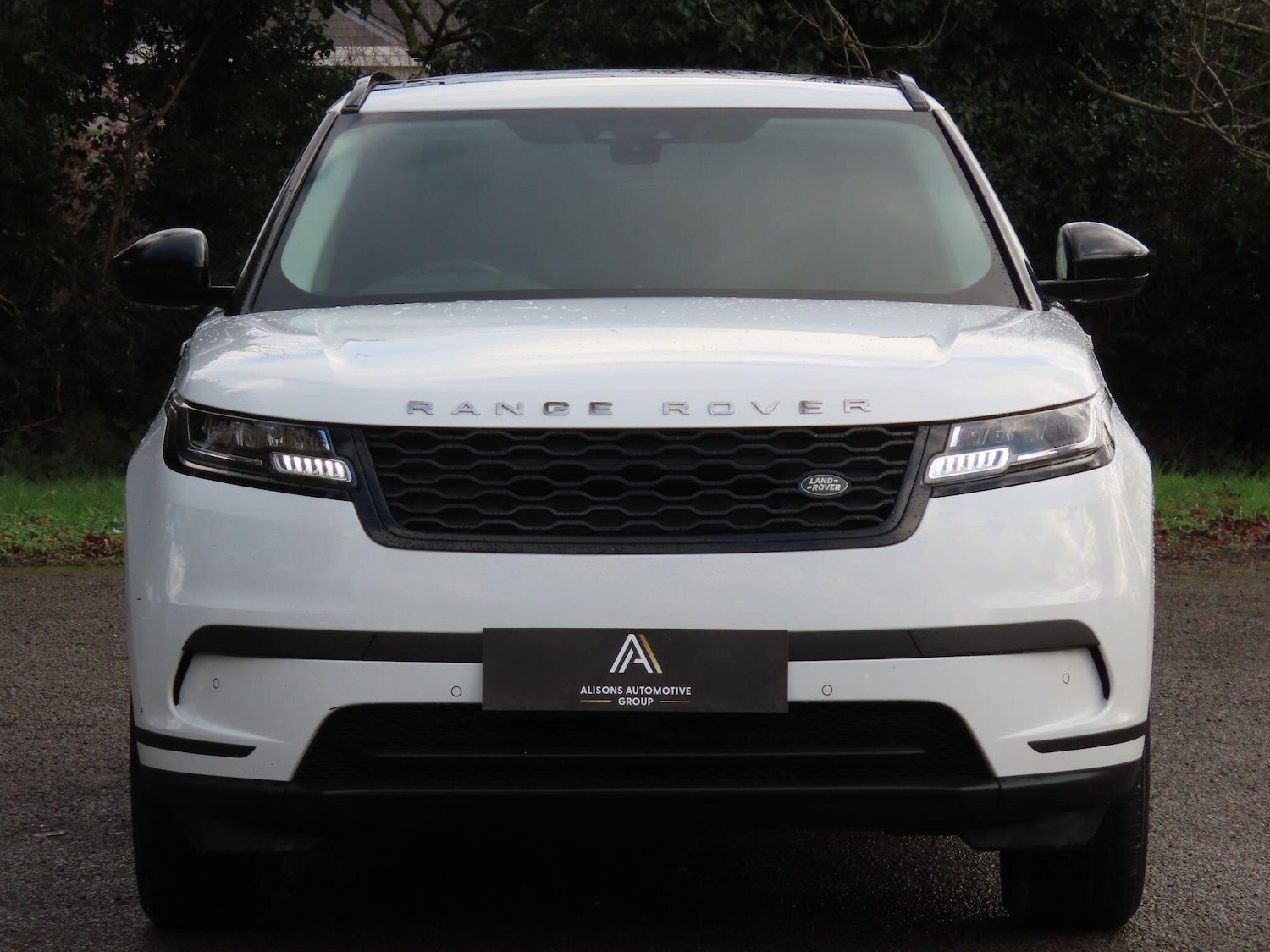 Used Land Rover Range Rover Velar 2018 for sale - 77315312: Photo 3