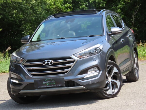 Used Hyundai TUCSON 2017 for sale - 74990570: Photo 2