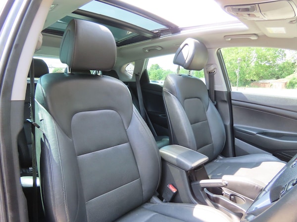 Used Hyundai TUCSON 2017 for sale - 74990570: Photo 9