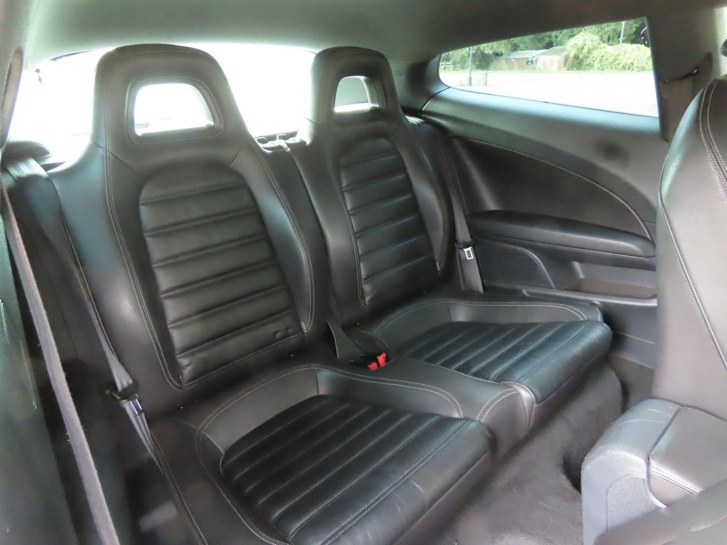 Used Volkswagen Scirocco 2013 for sale - 76109134: Photo 9