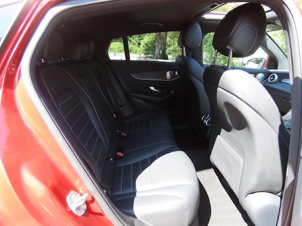 Used Mercedes-Benz GLC 2019 for sale - 75551950: Photo 10