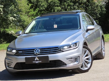 Used Volkswagen Passat 2018 for sale - 78430306: Photo