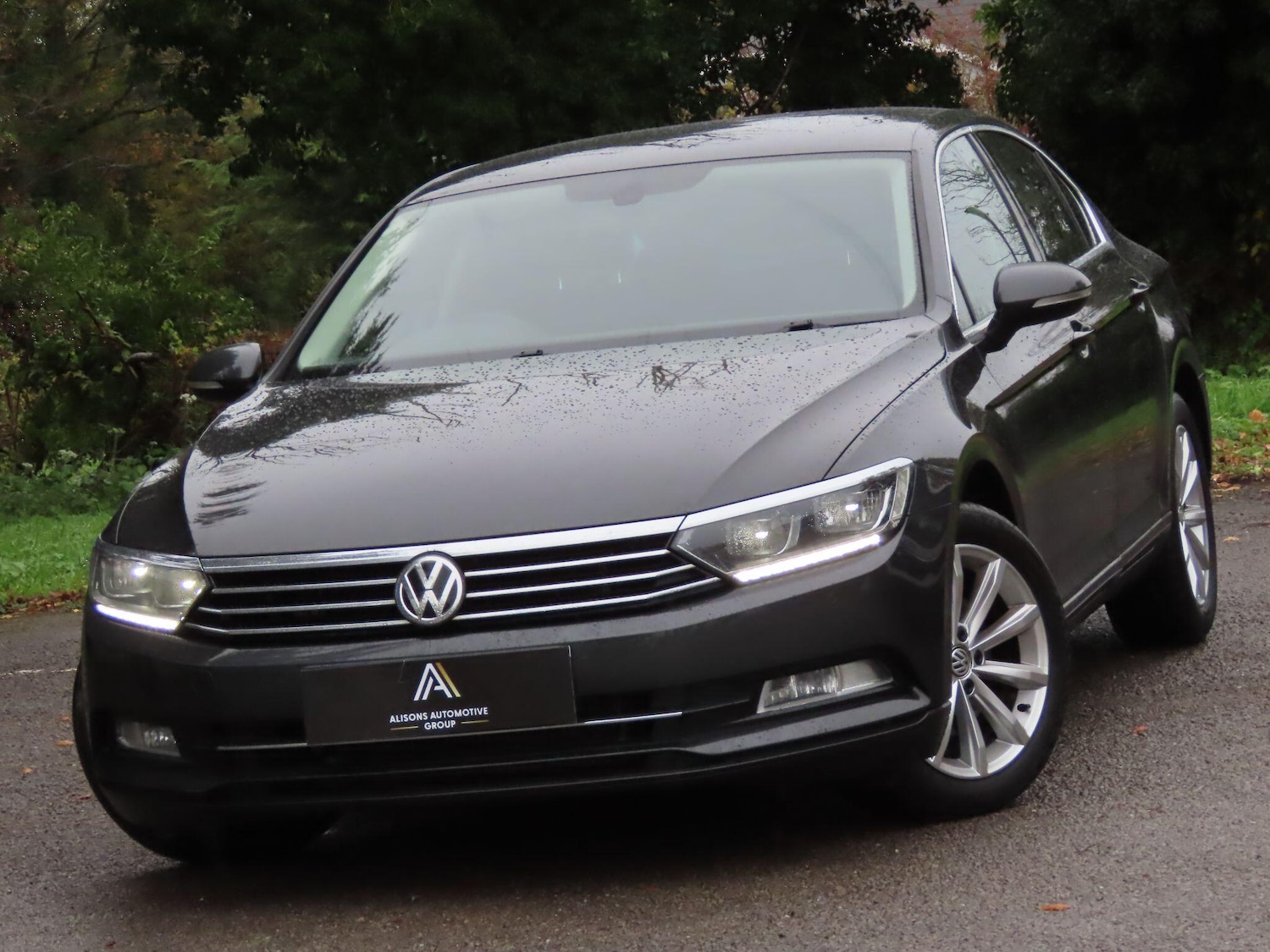 Used Volkswagen Passat 2019 for sale - 76422982: Photo 1