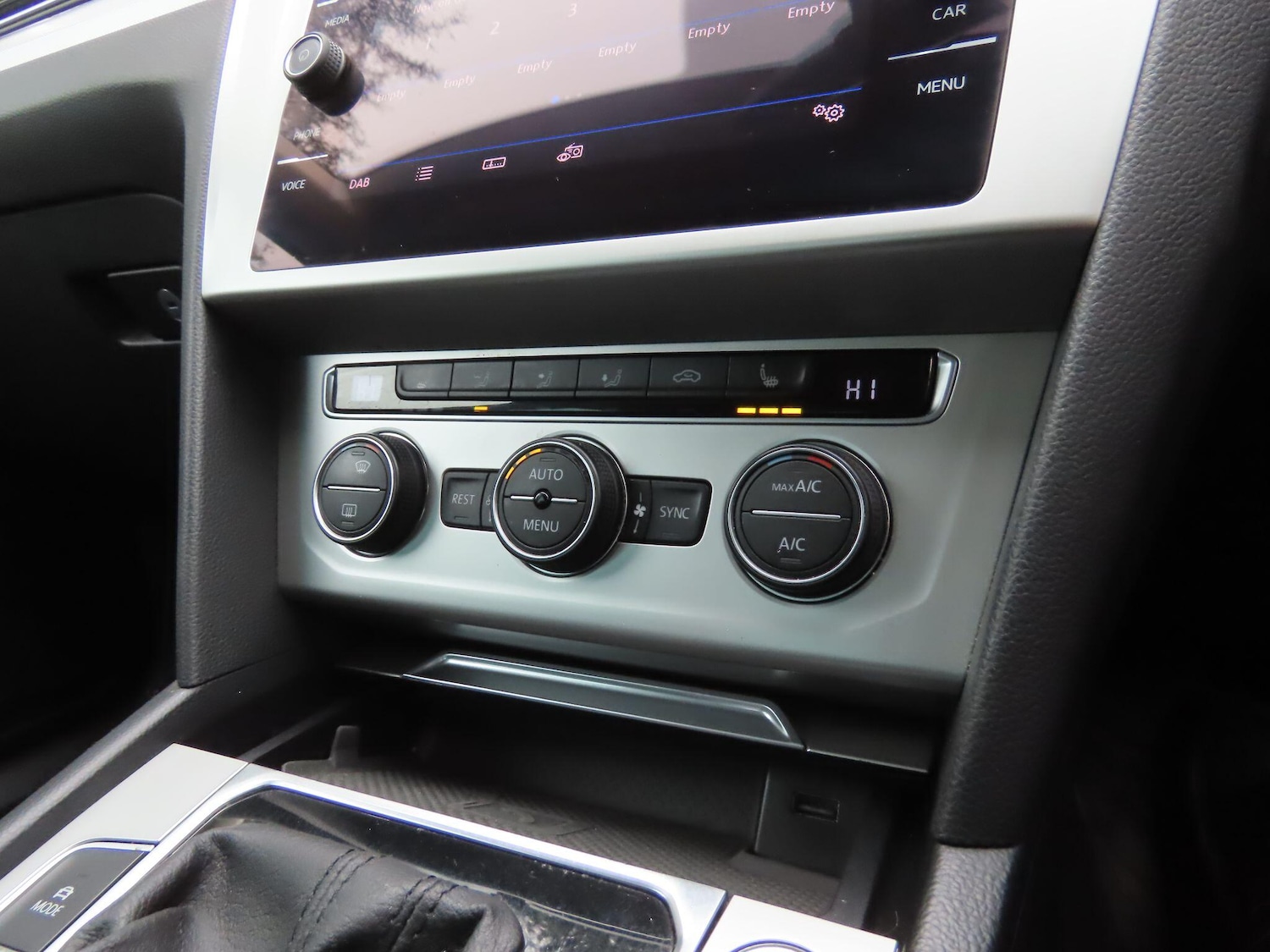 Used Volkswagen Passat 2019 for sale - 76422982: Photo 13