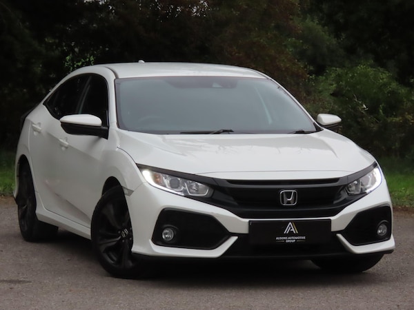 Used Honda Civic 2019 for sale - 76282816: Photo 3