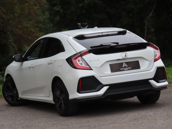 Used Honda Civic 2019 for sale - 76282816: Photo 6