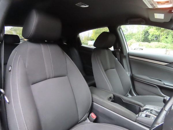 Used Honda Civic 2019 for sale - 76282816: Photo 8