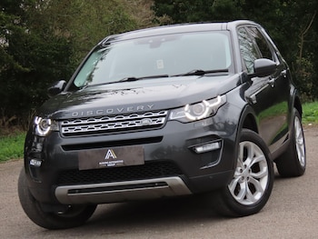 Used Land Rover Discovery Sport 2016 for sale - 77909412: Photo