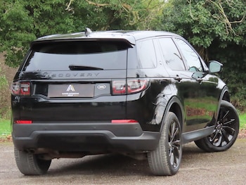 Used Land Rover Discovery Sport 2019 for sale - 77331681: Photo