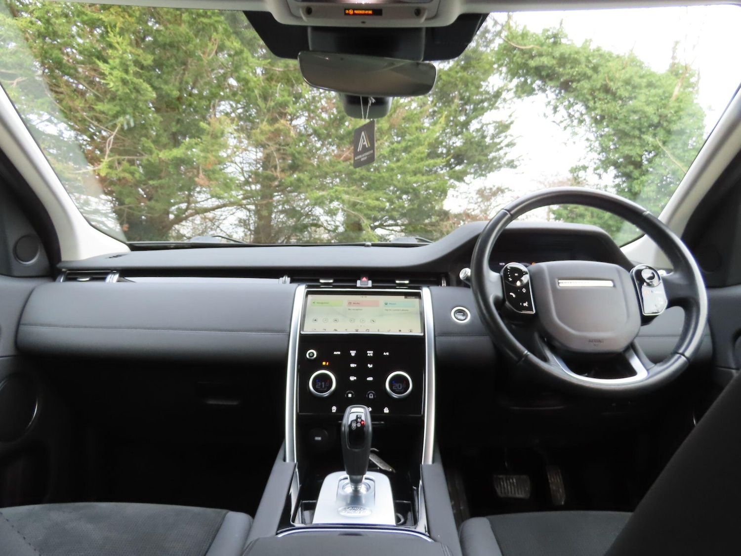 Used Land Rover Discovery Sport 2019 for sale - 77331681: Photo 7