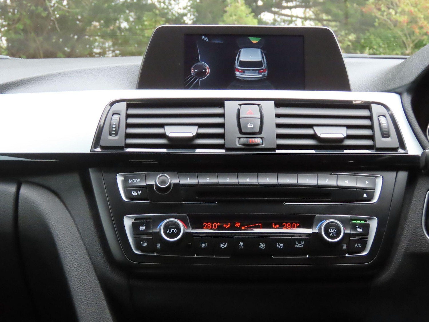 Used BMW 3 Series 2014 for sale - 76166755: Photo 11