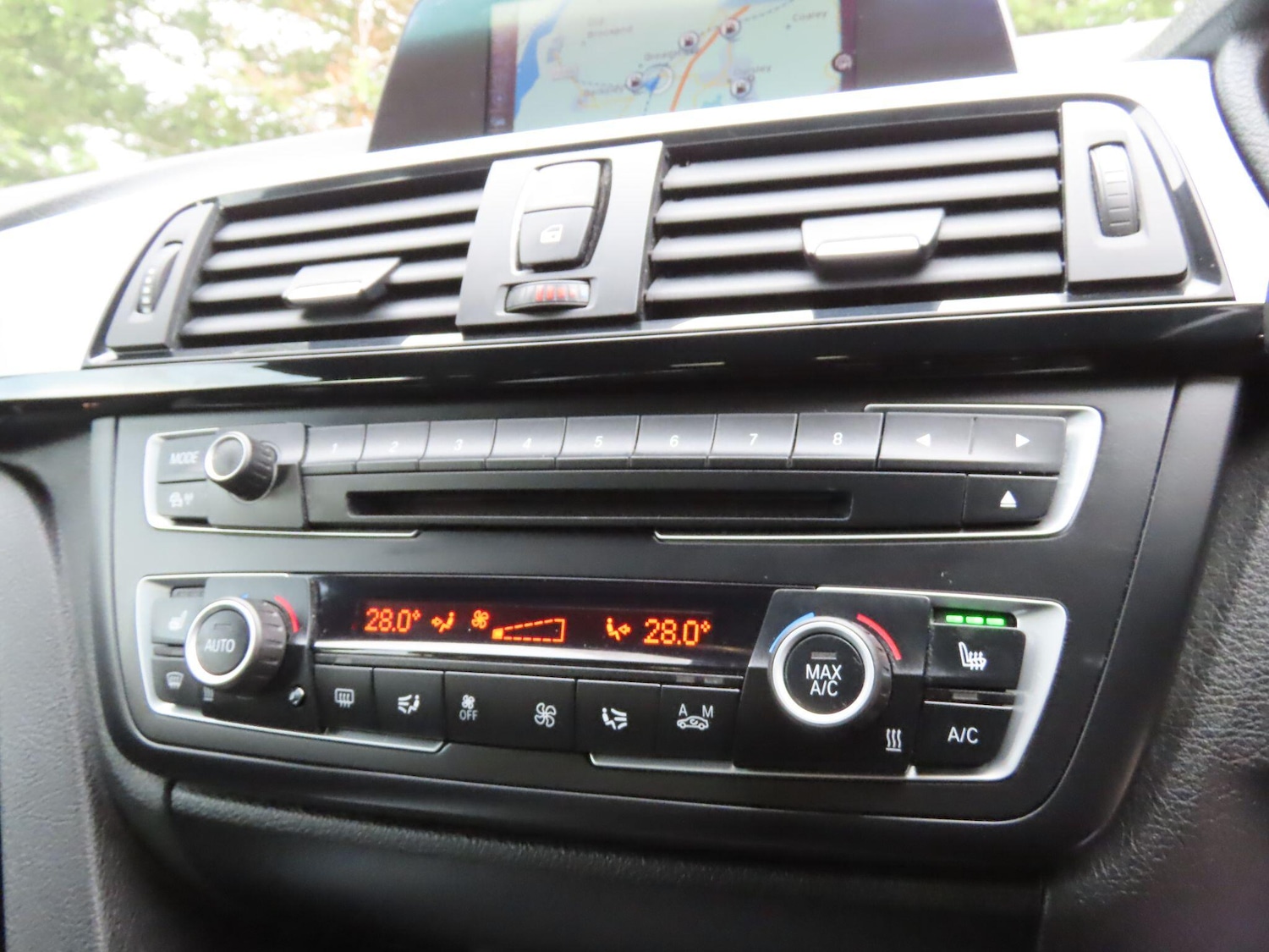 Used BMW 3 Series 2014 for sale - 76166755: Photo 12