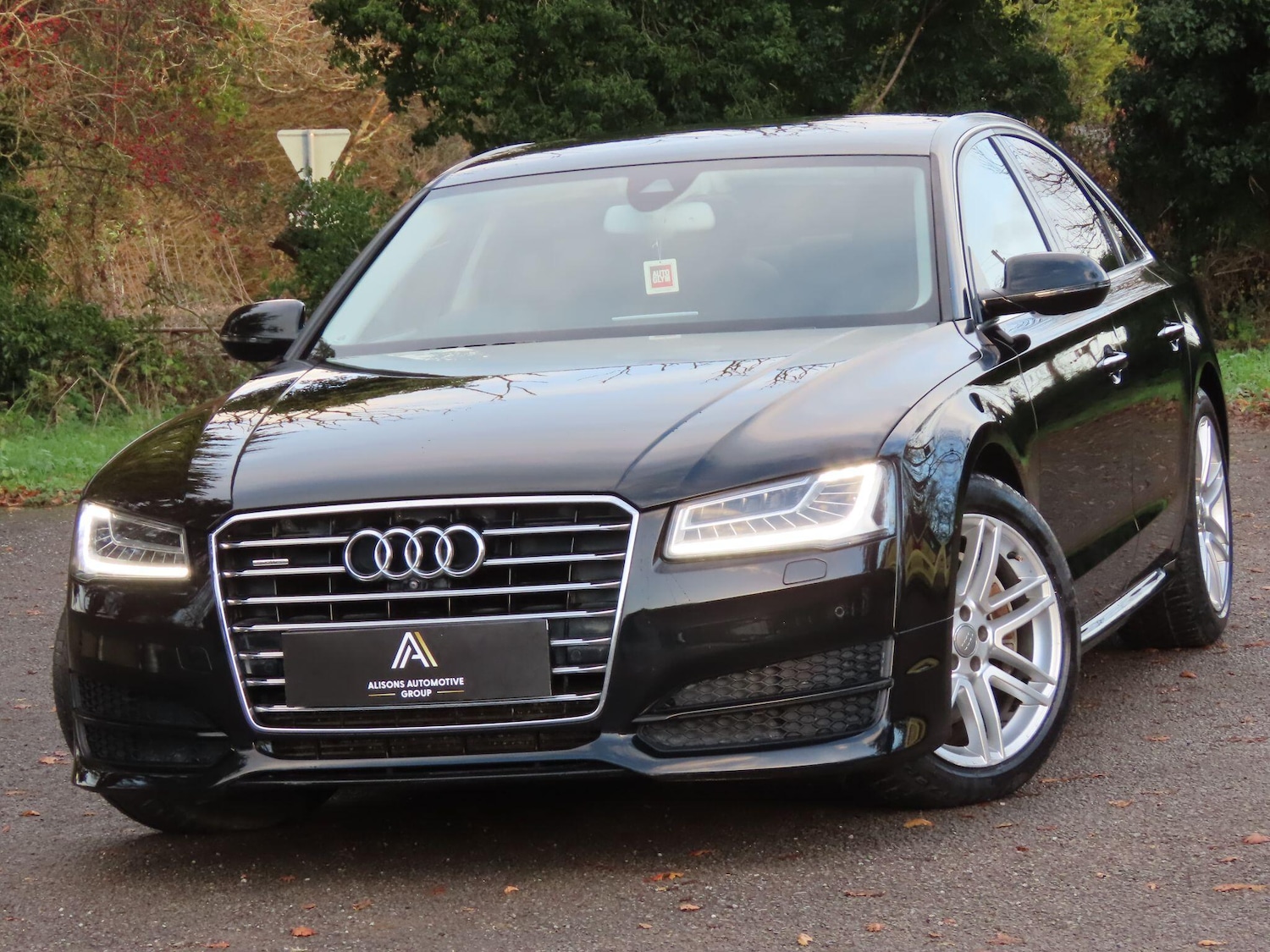 Used Audi A8 2017 for sale - 76823990: Photo 2