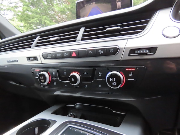 Used Audi Q7 2020 for sale - 76283645: Photo 17