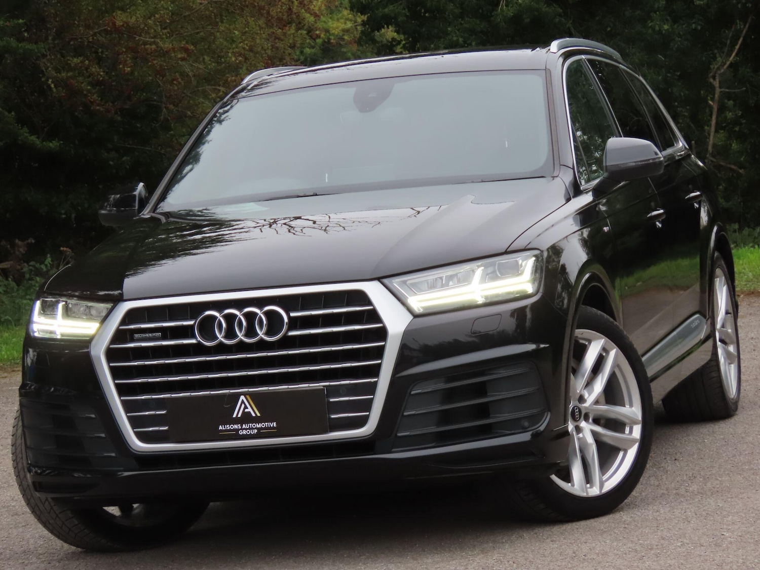 Used Audi Q7 2020 for sale - 76283645: Photo 2