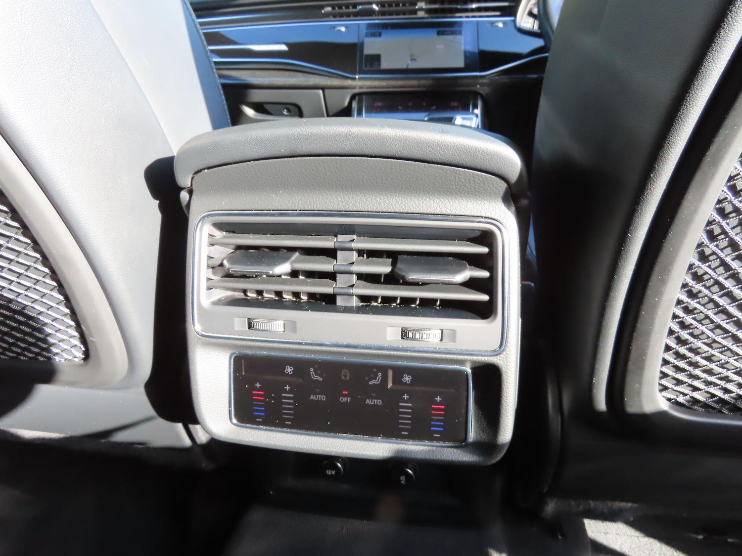 Used Audi Q8 2021 for sale - 76759597: Photo 20