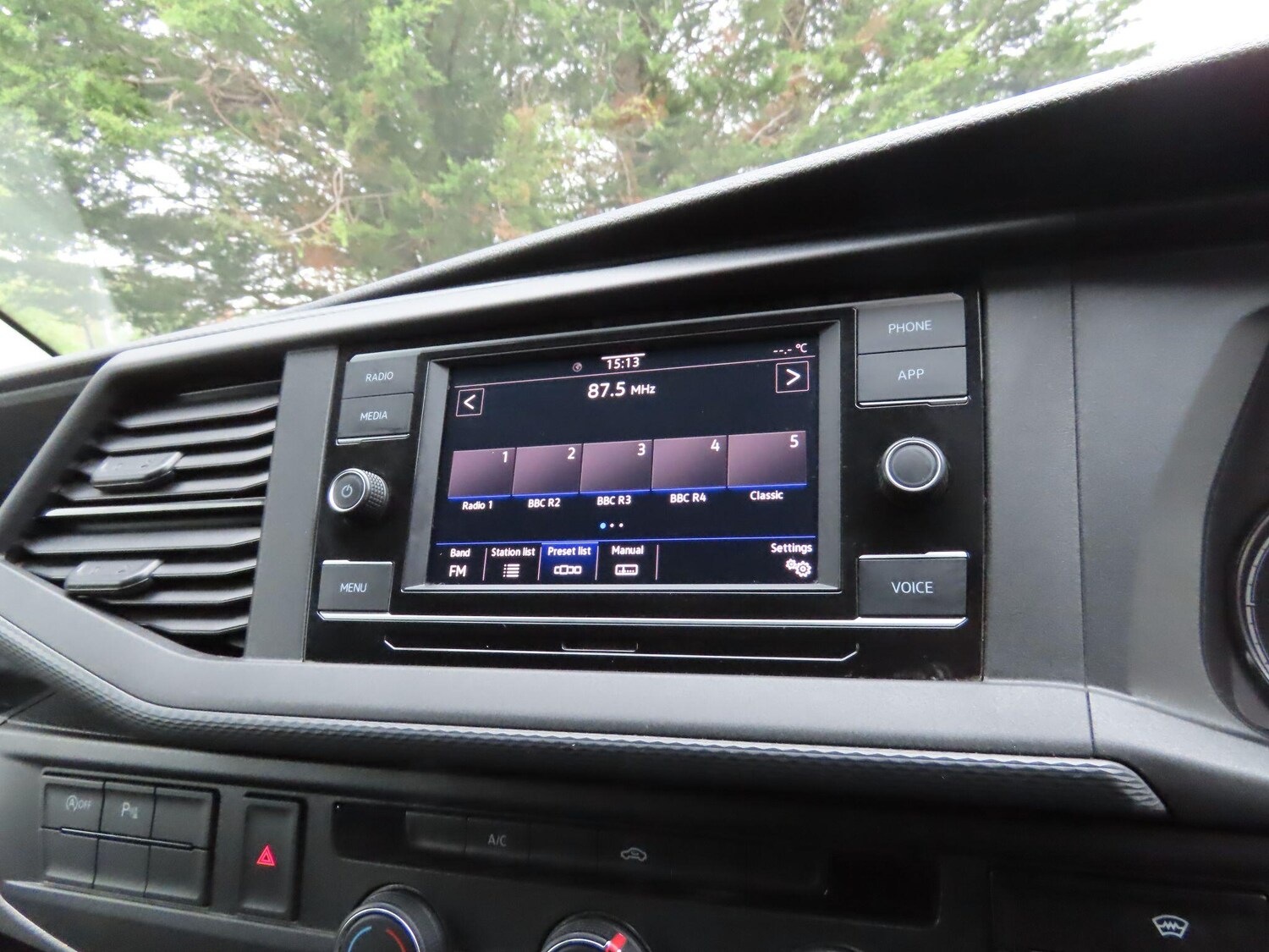 Used Volkswagen Transporter 2023 for sale - 76284157: Photo 12