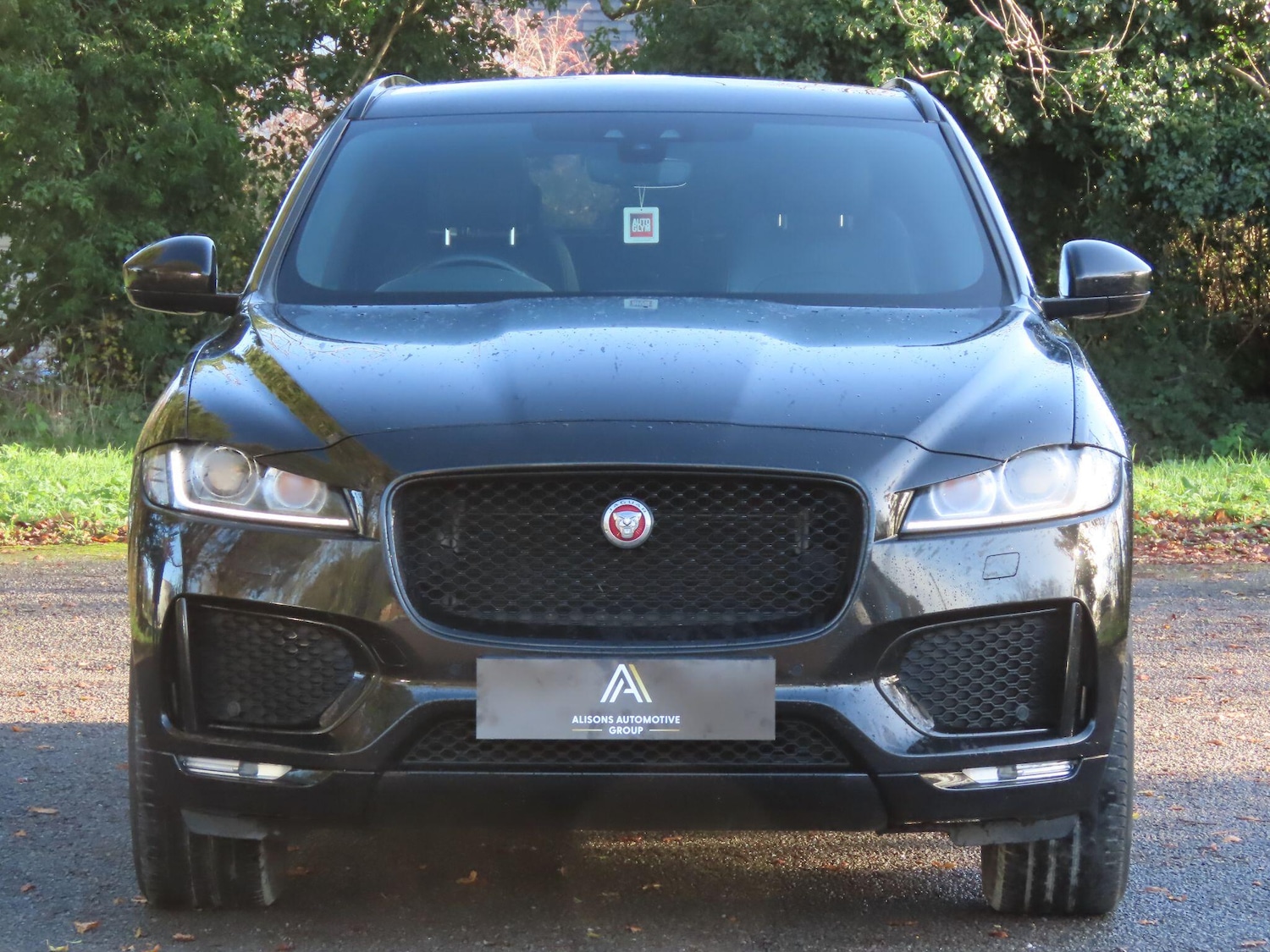 Used Jaguar F-Pace 2019 for sale - 76786863: Photo 3