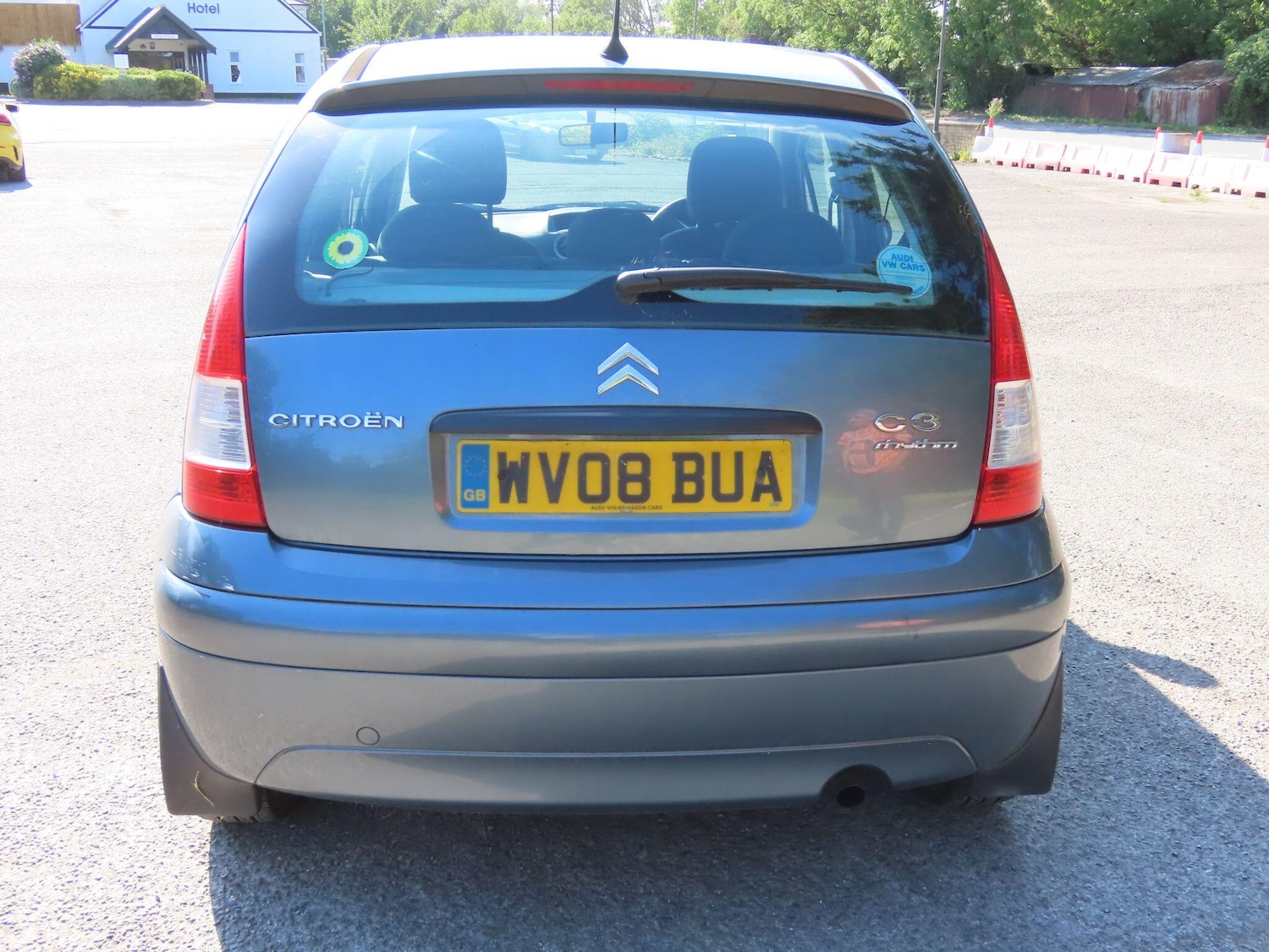 Vehicle 5