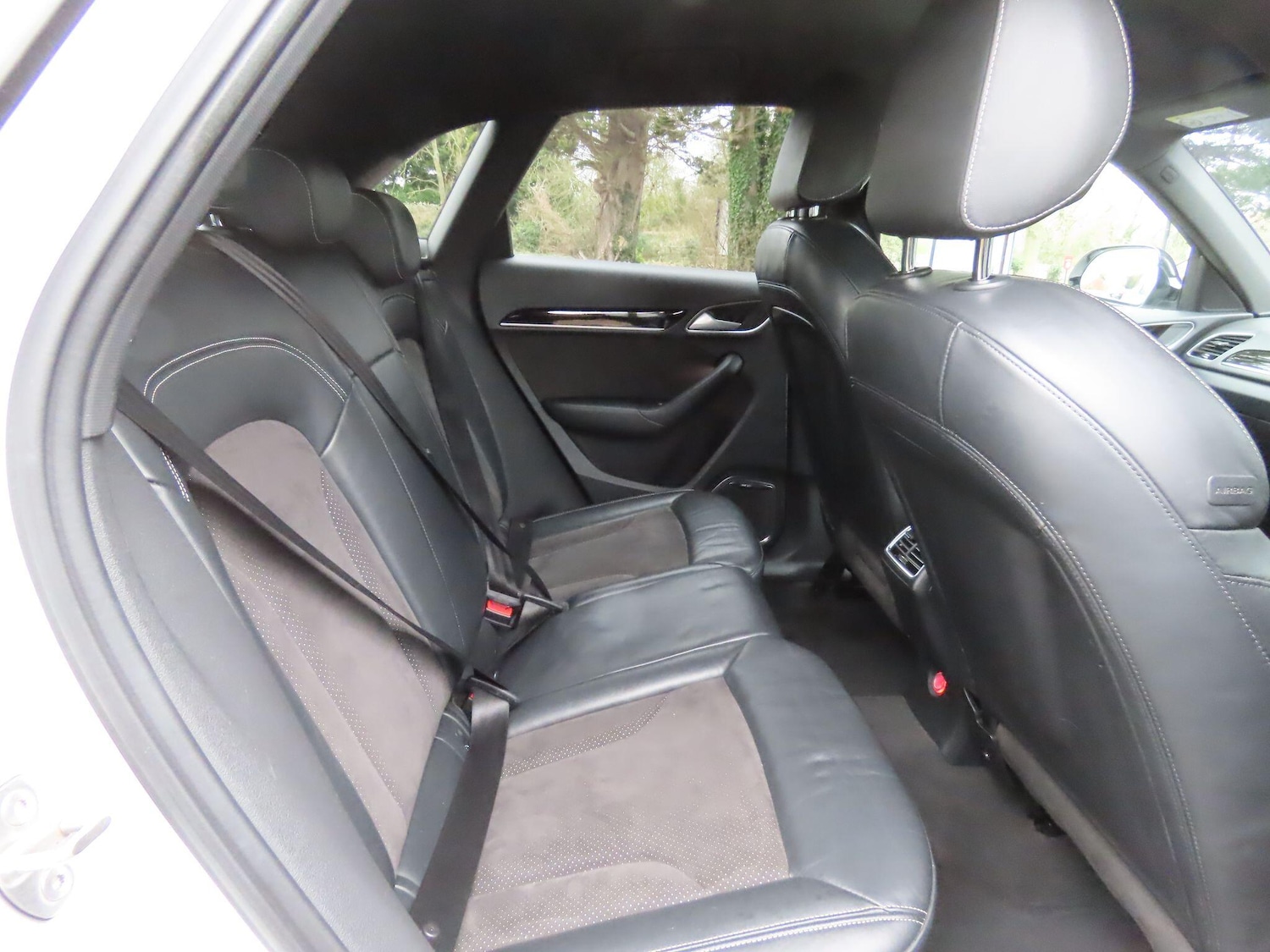 Used Audi Q3 2017 for sale - 77442170: Photo 10