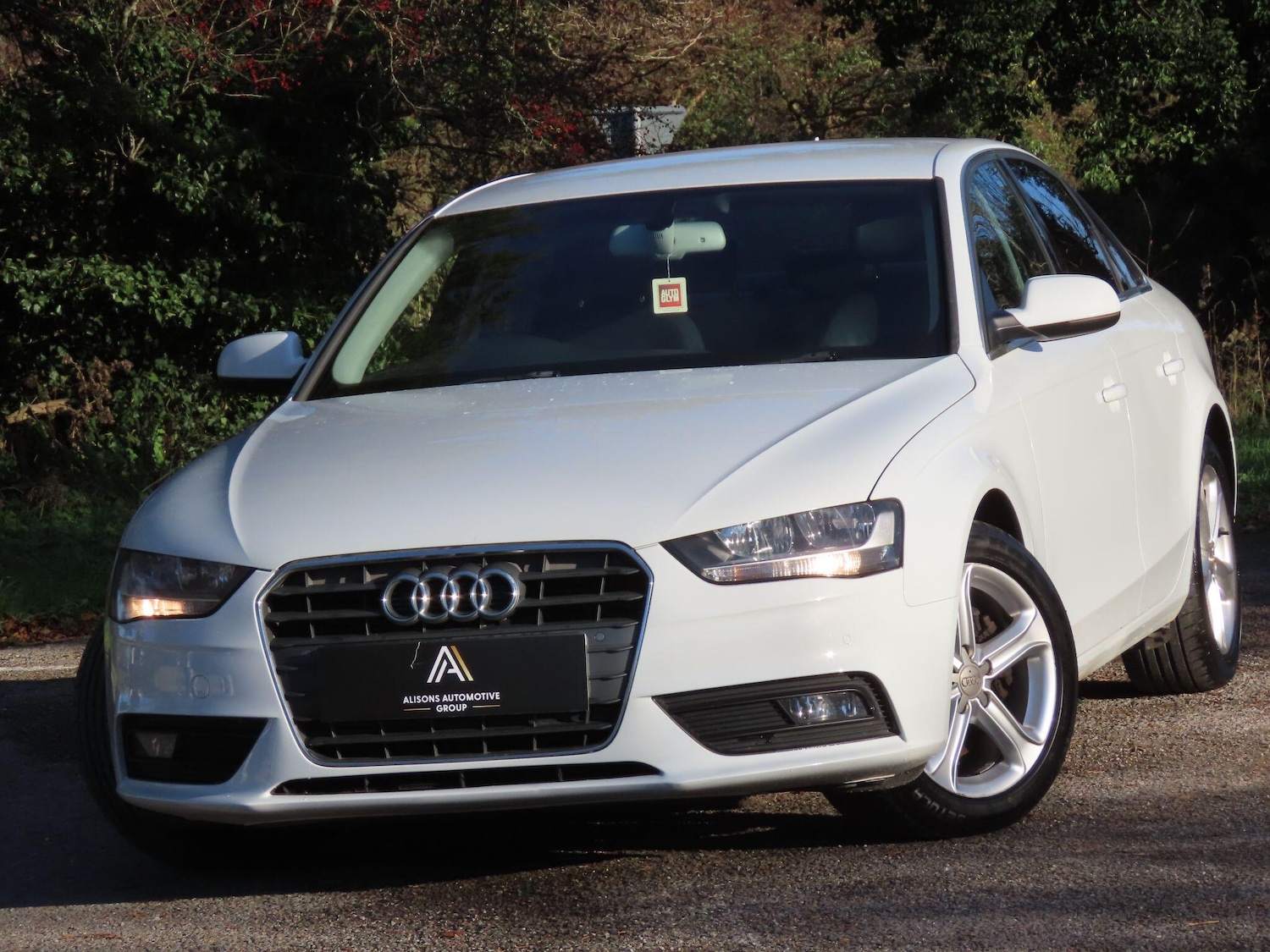 Used Audi A4 2014 for sale - 76702101: Photo 1