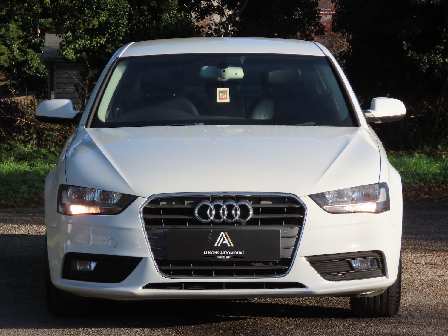 Used Audi A4 2014 for sale - 76702101: Photo 2