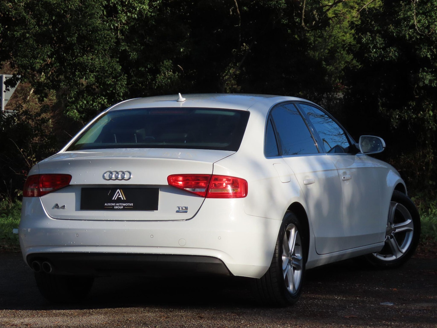 Used Audi A4 2014 for sale - 76702101: Photo 4