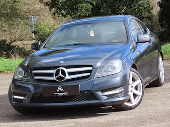 Used Mercedes-Benz C Class 2013 for sale - 77853793: Photo