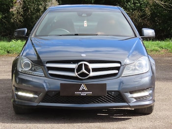 Used Mercedes-Benz C Class 2013 for sale - 77853793: Photo