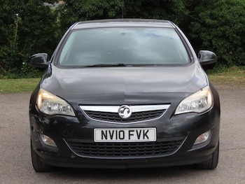 Used Vauxhall Astra 2010 for sale - 79062331: Photo