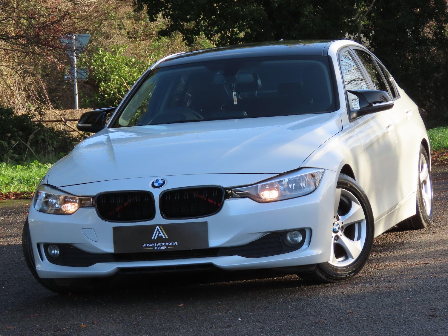 Used BMW 3 Series 2012 for sale - 76759281: Photo 1