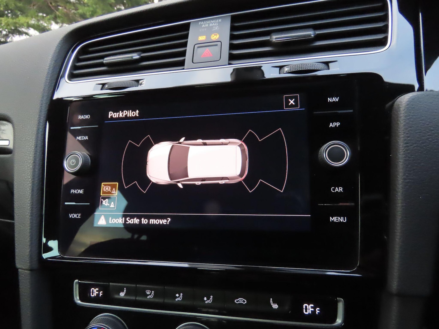 Used Volkswagen Golf 2019 for sale - 77484530: Photo 12