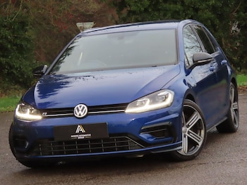 Used Volkswagen Golf 2019 for sale - 77484530: Photo