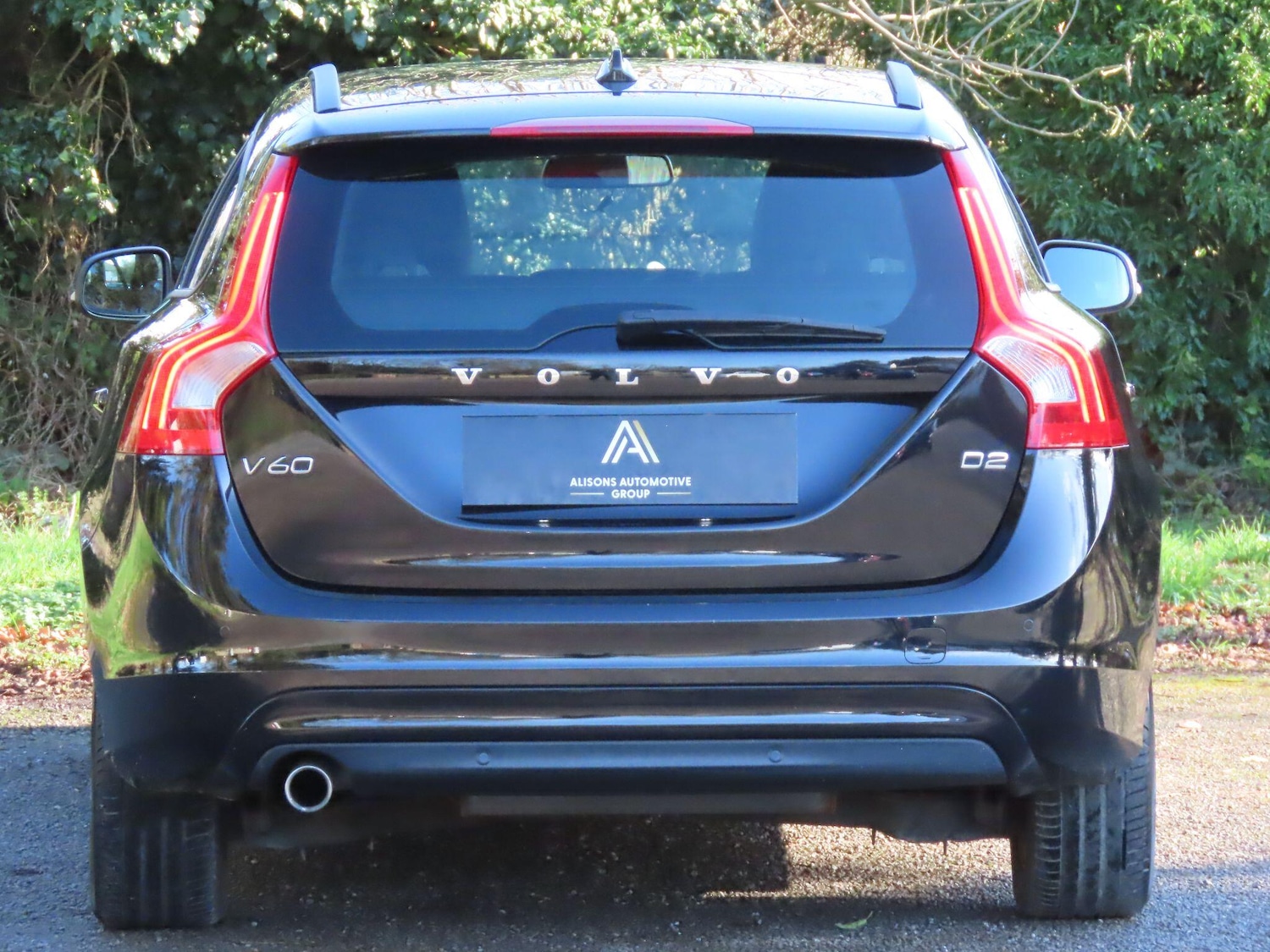 Used Volvo V60 2017 for sale - 77440015: Photo 5