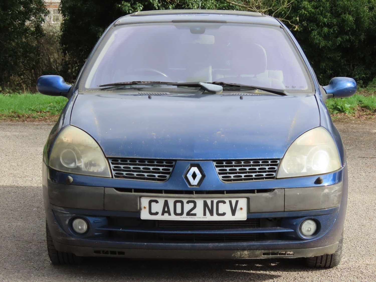 Used Renault Clio 2002 for sale - 77684204: Photo 2