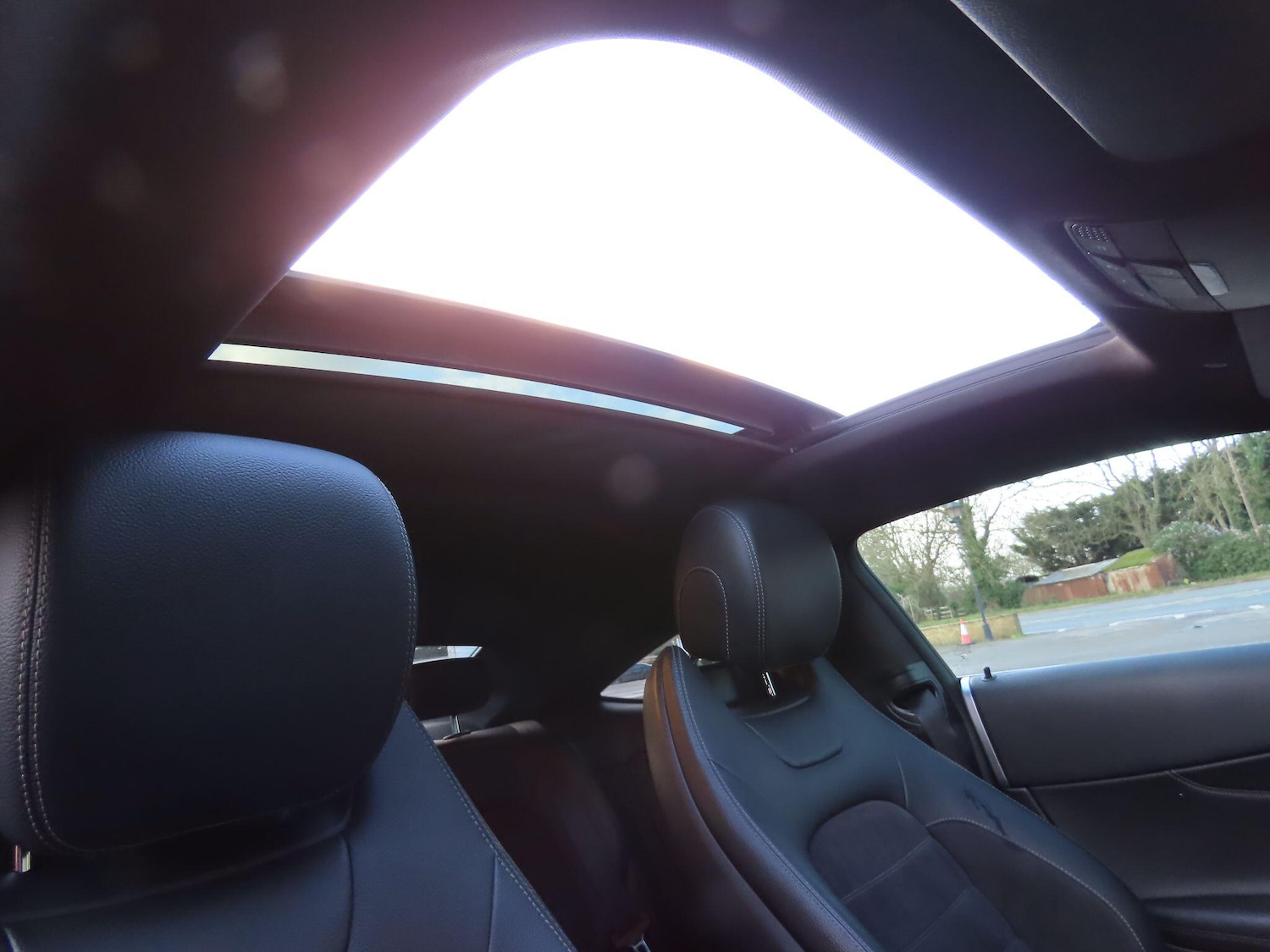 Used Mercedes-Benz C Class 2020 for sale - 76898554: Photo 16