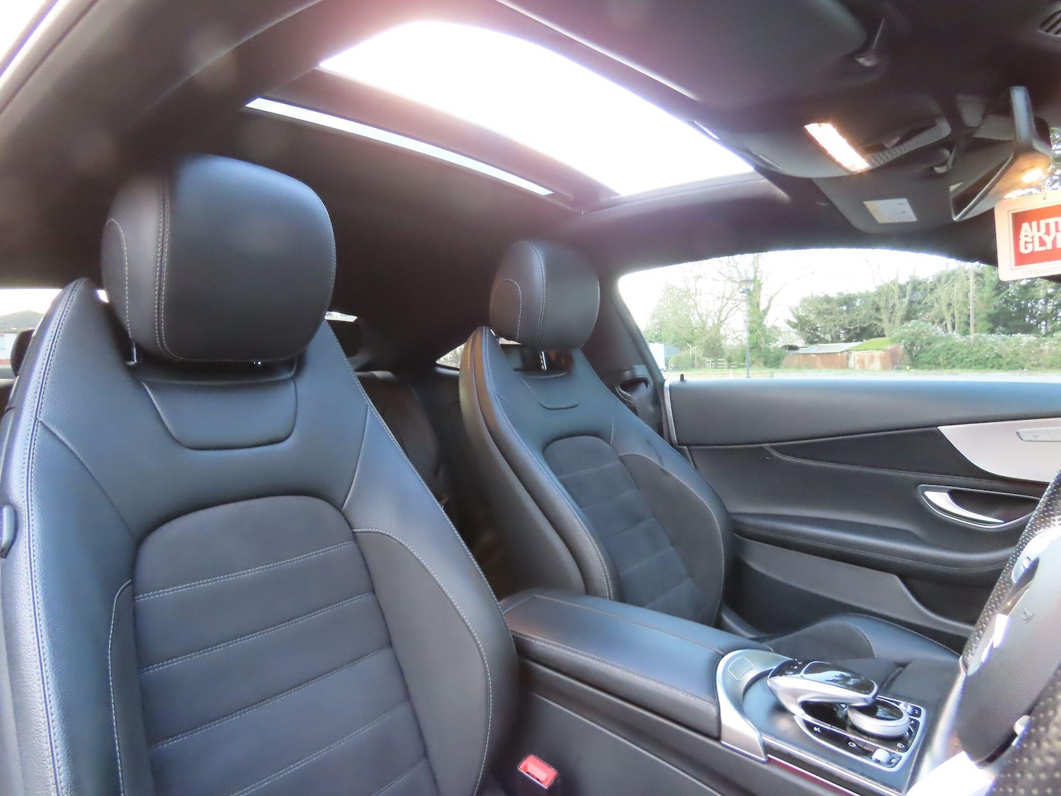 Used Mercedes-Benz C Class 2020 for sale - 76898554: Photo 9