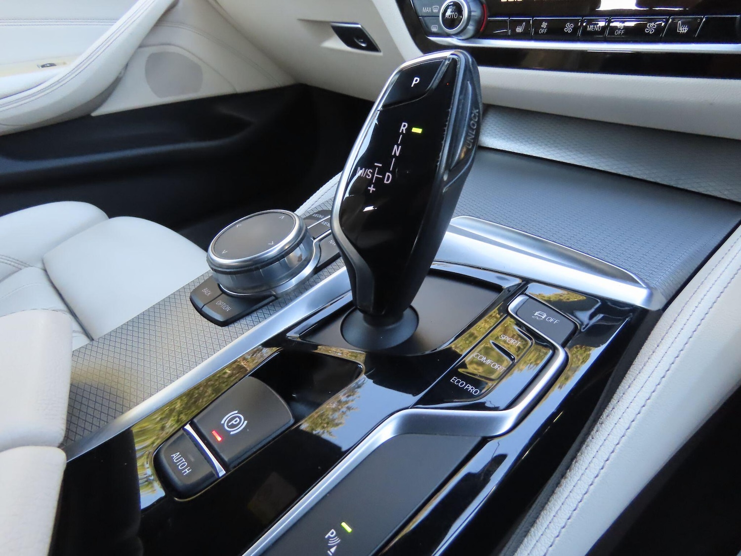 Used BMW 5 Series 2017 for sale - 77924914: Photo 15