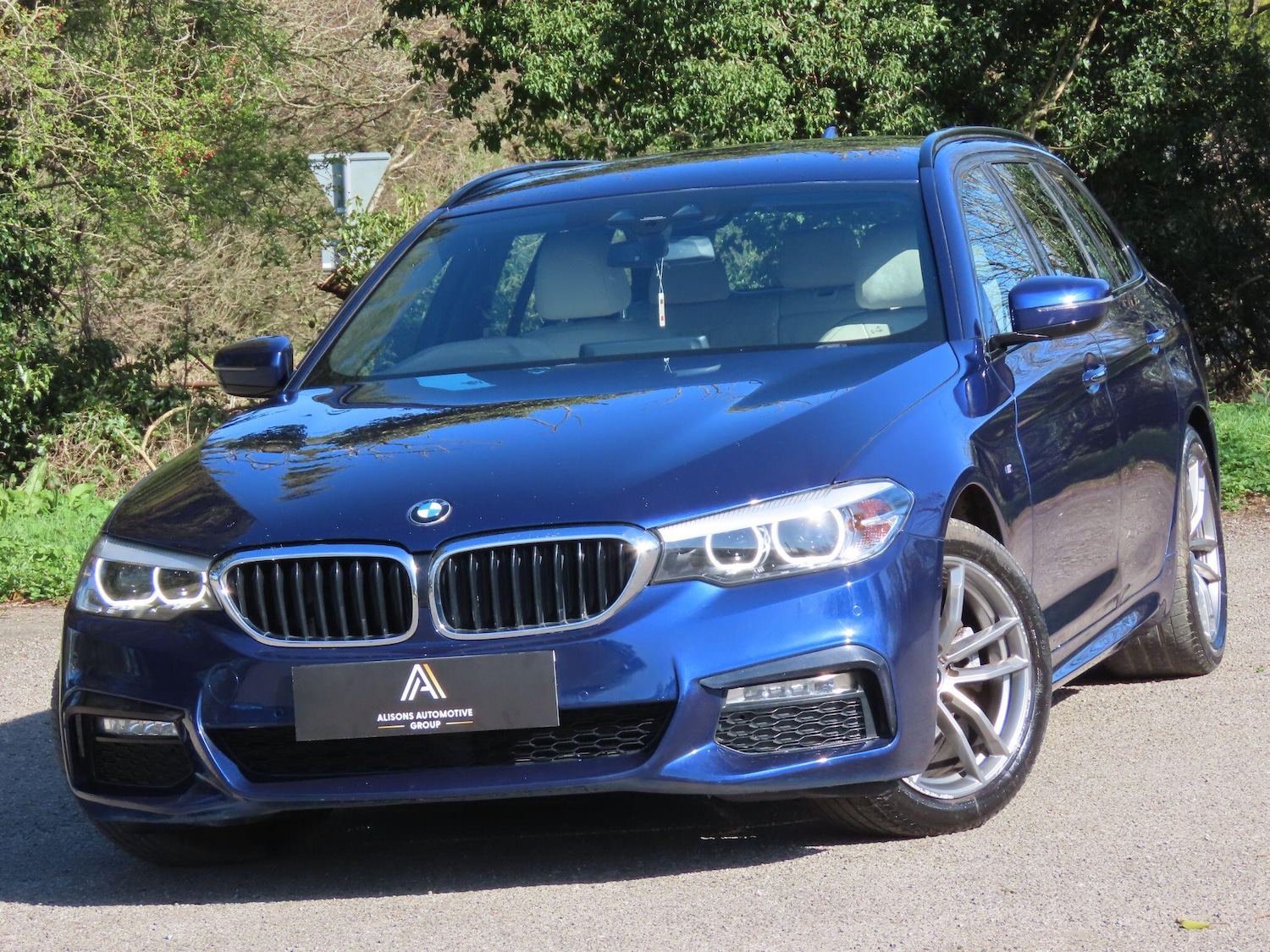 Used BMW 5 Series 2017 for sale - 77924914: Photo 2