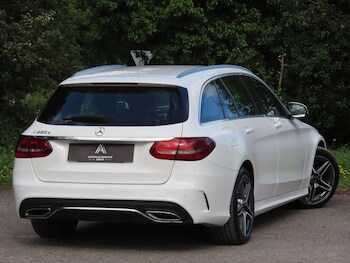 Used Mercedes-Benz C Class 2019 for sale - 78549200: Photo