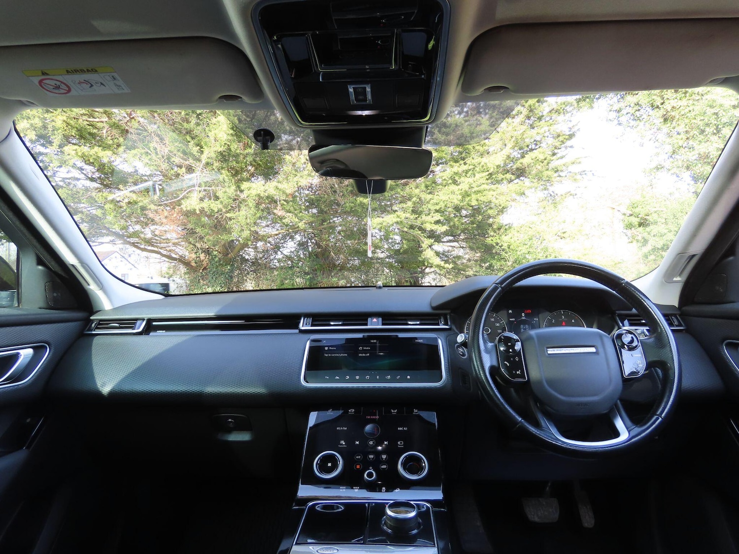 Used Land Rover Range Rover Velar 2017 for sale - 77994026: Photo 7