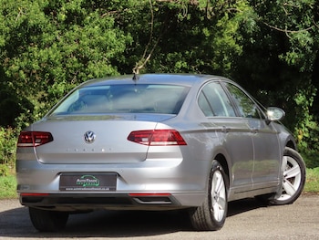 Used Volkswagen Passat 2020 for sale - 75884202: Photo