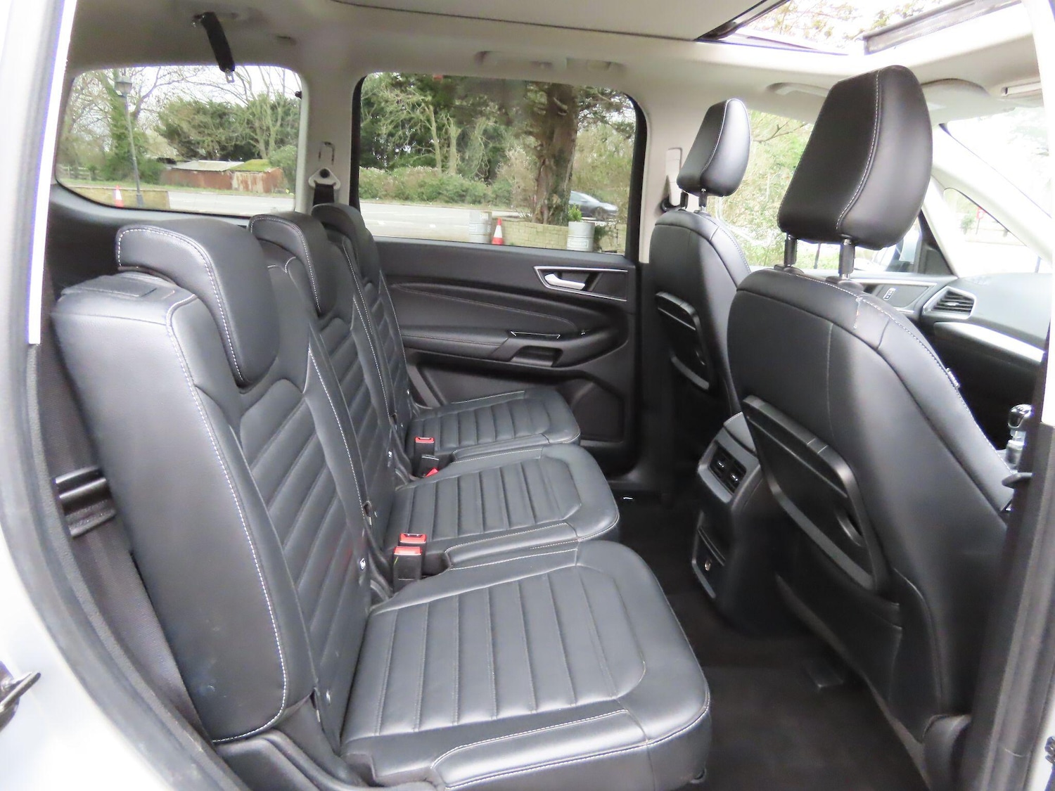 Used Ford Galaxy 2017 for sale - 77266706: Photo 9