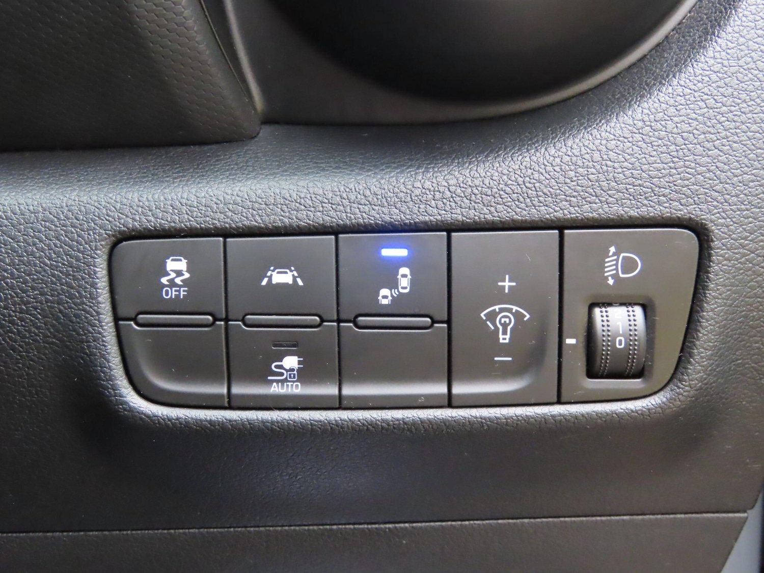 Used Hyundai KONA 2021 for sale - 76549960: Photo 14