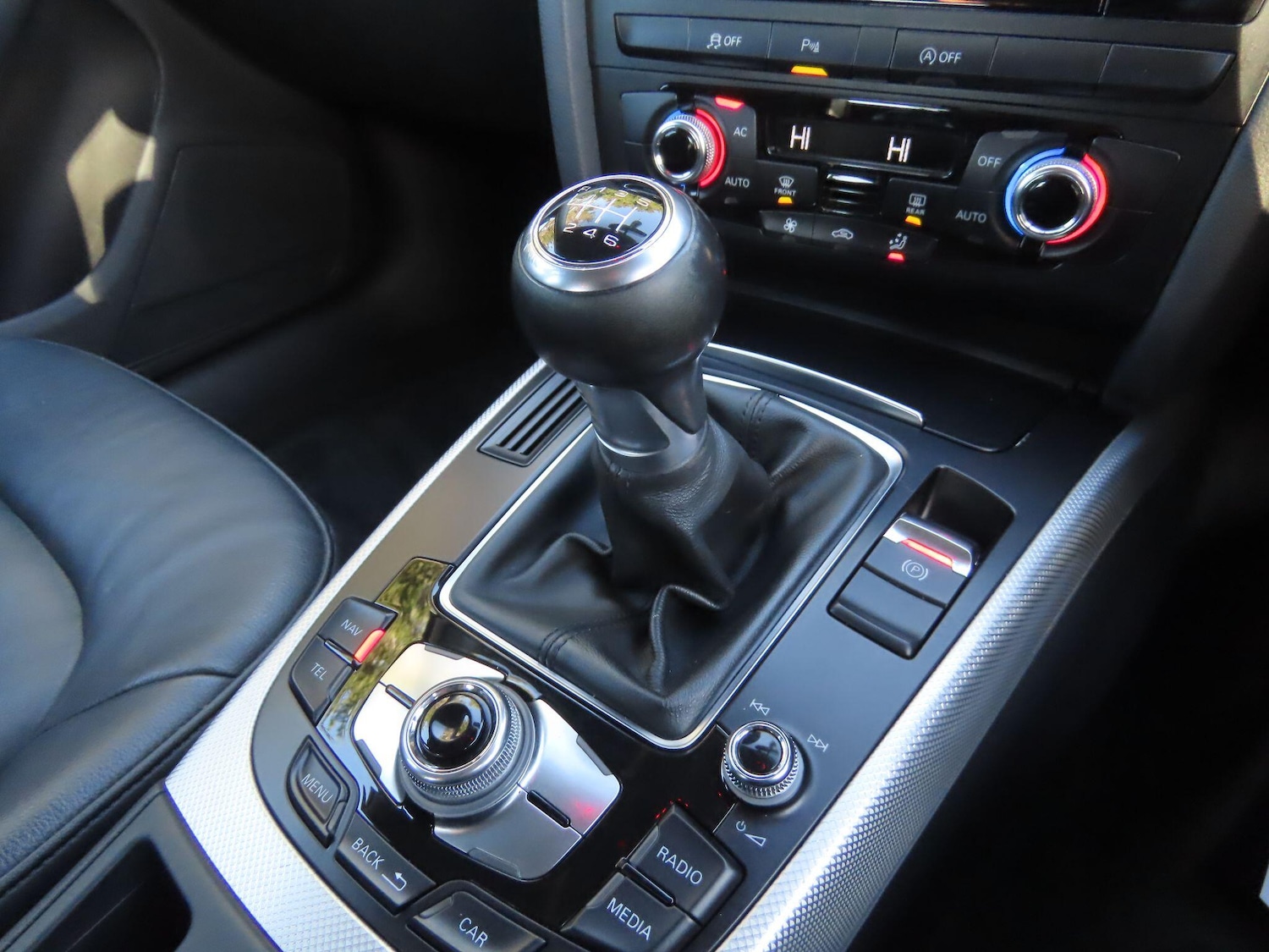 Used Audi A4 2013 for sale - 76607159: Photo 12