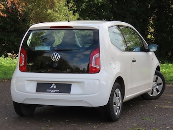 Used Volkswagen up! 2014 for sale - 76326815: Photo